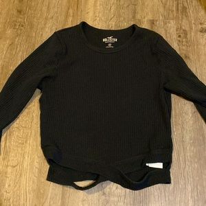 Hollister Cross Cutout Crop Top